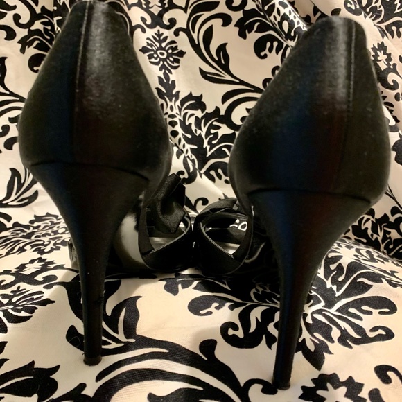 Stuart Weitzman formal black satin peep toe stiletto shoes size 10 - Picture 7 of 14